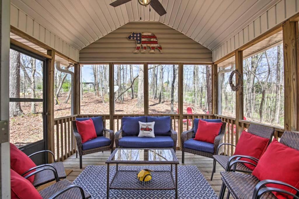Less Than 3 Miles To Downtown With Firepit Ellijay Buitenkant foto