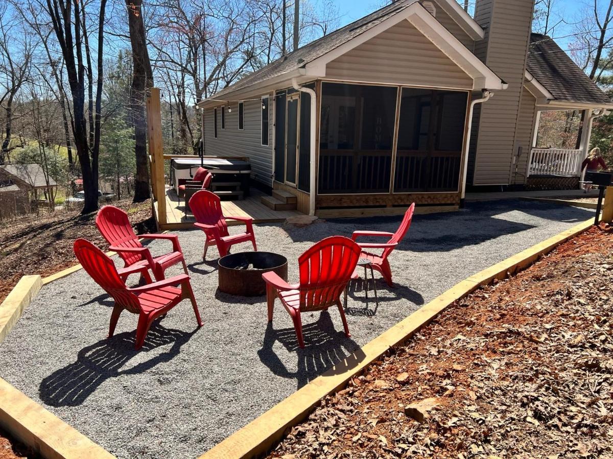 Less Than 3 Miles To Downtown With Firepit Ellijay Buitenkant foto